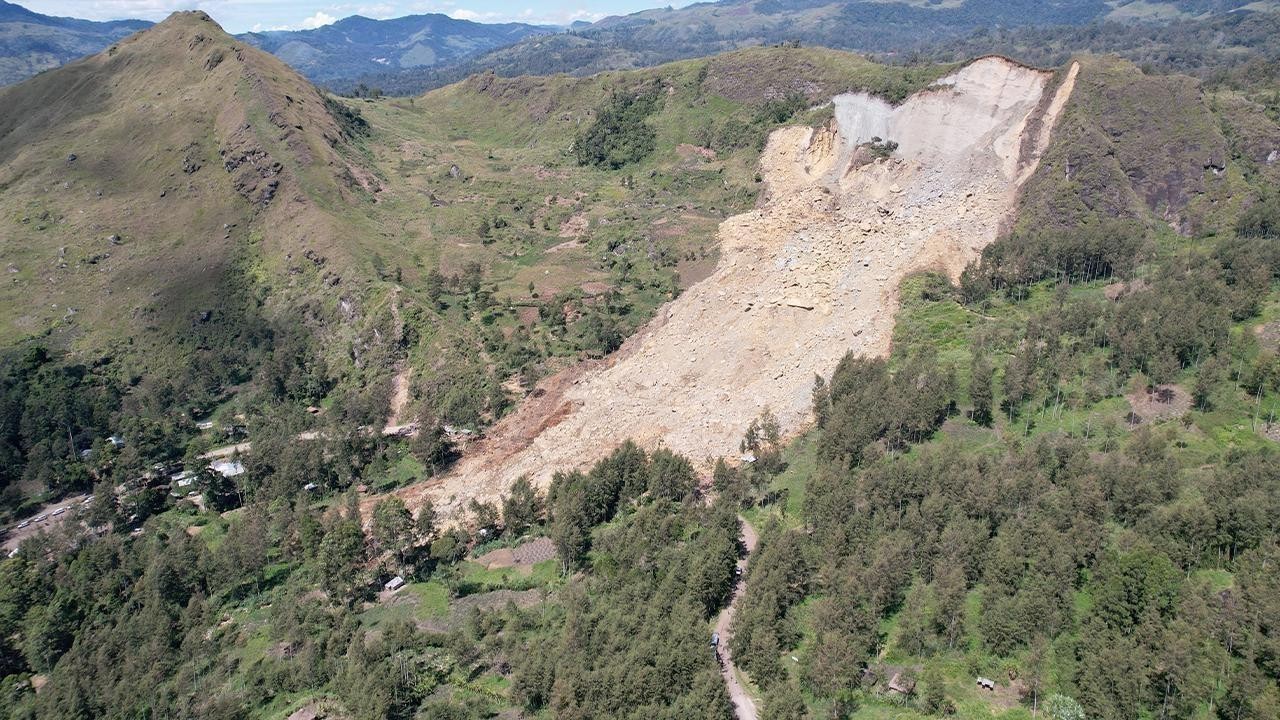 Papua New Guinea Leader Extreme Weather Sparks Disasters