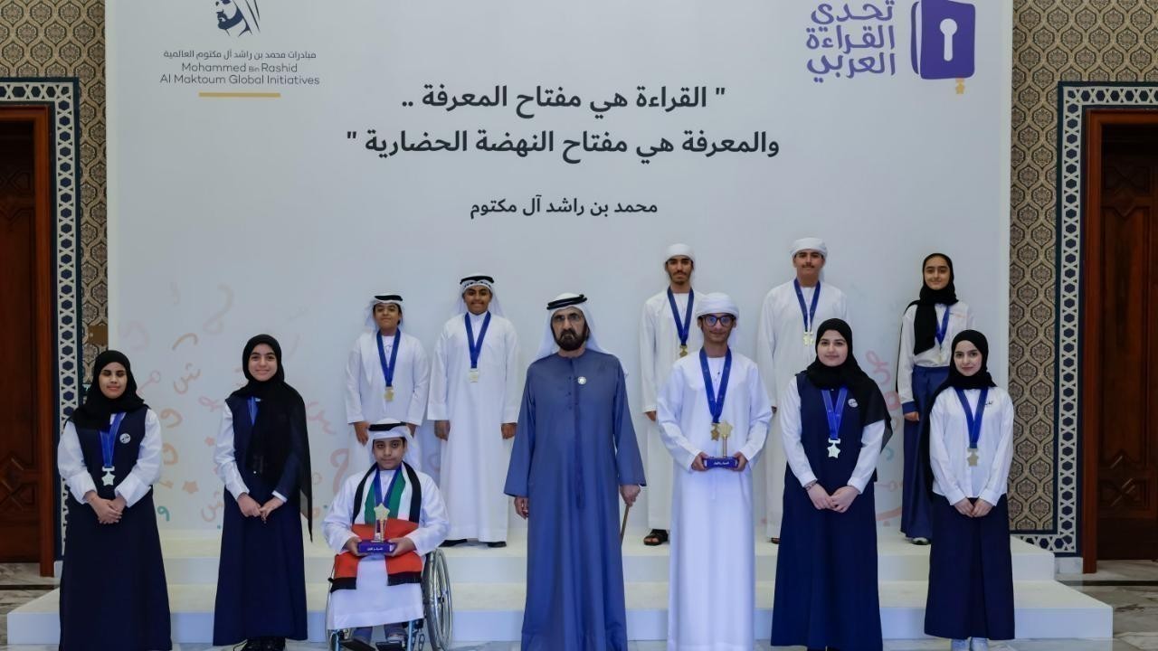 Mohammed bin Rashid Meets Arab Reading Challenge Winners in UAE