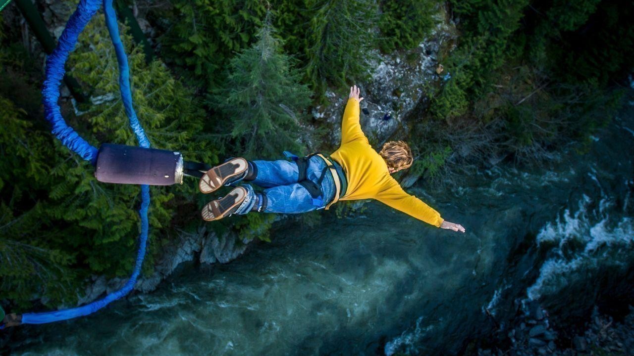 Bungee Jumping in New Zealand: The Ultimate Guide for Thrill Seekers