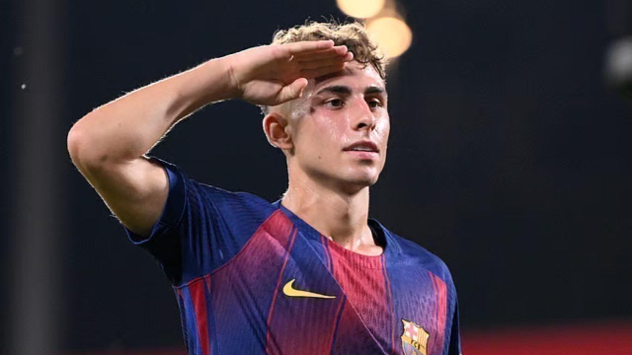 Chelsea and Liverpool Chase Big Names as Transfer Window Heats up