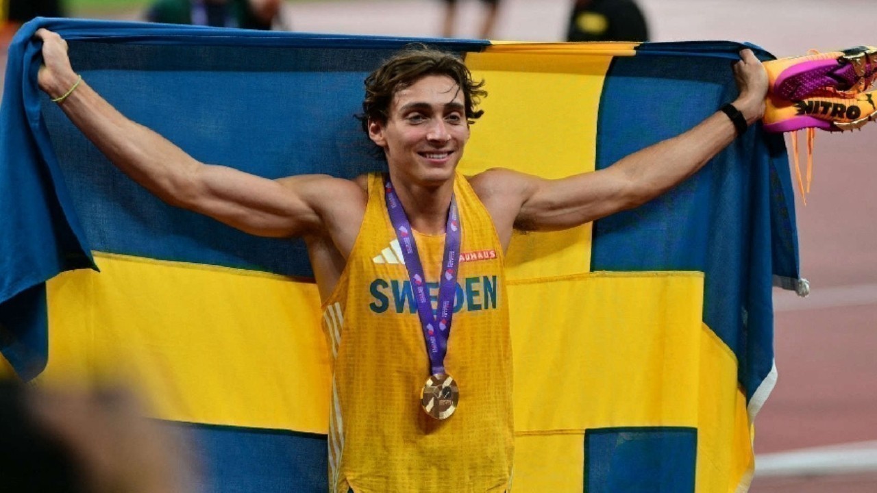 Armand Duplantis Claims Tokyo Gold with World Record Pole Vault
