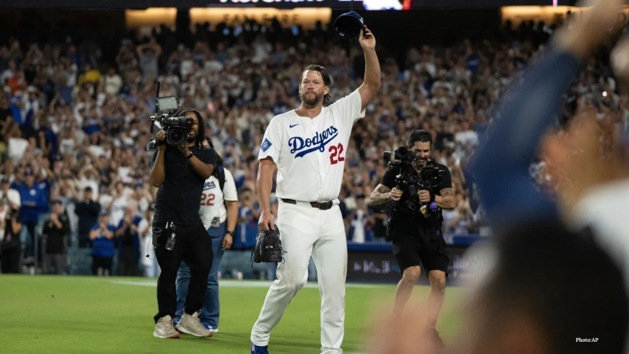 Clayton Kershaw’s Emotional Final Home Game With Dodgers
