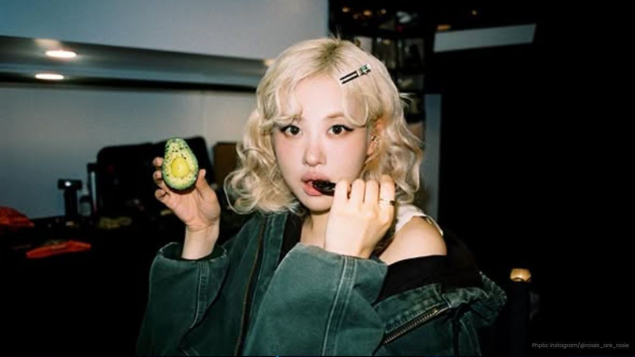 BLACKPINK's 'APT.' Breaks YouTube Record as Fastest K-Pop Video to Reach 2 Billion Views