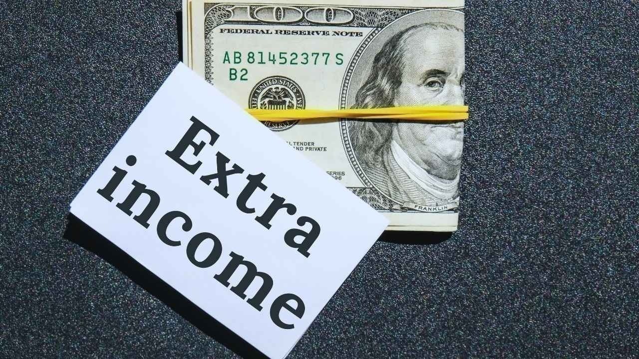 The Side-Hustle Era: Balancing Passion Projects and Full-Time Life