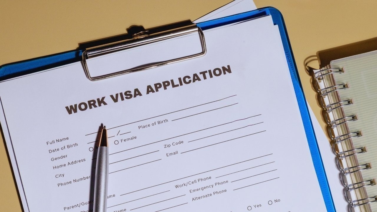 Remote Work Visas: Best Countries Offering Long‑Stay Perks