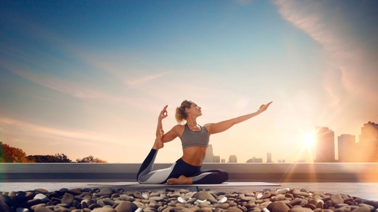 Easy Morning Yoga Moves That Boost Energy and Clear the Mind