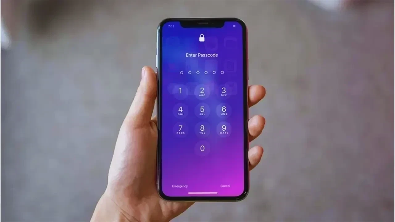 Screen Burn-In Complaints Spike Across OLED Devices This Week