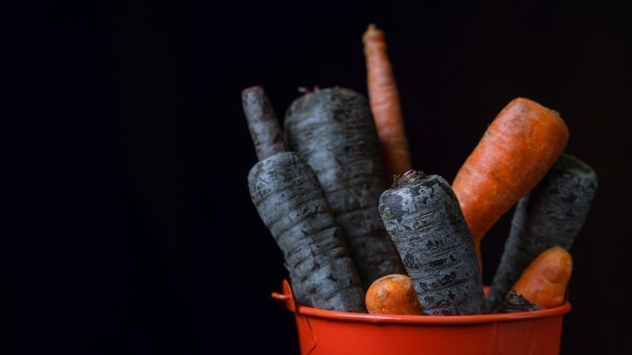 Why Winter Calls for Black Carrots—and How They Compare to Red Ones