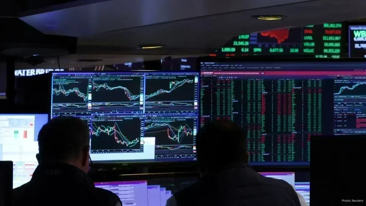 Asian Markets Mixed as US Rally Sparks Rate Hopes