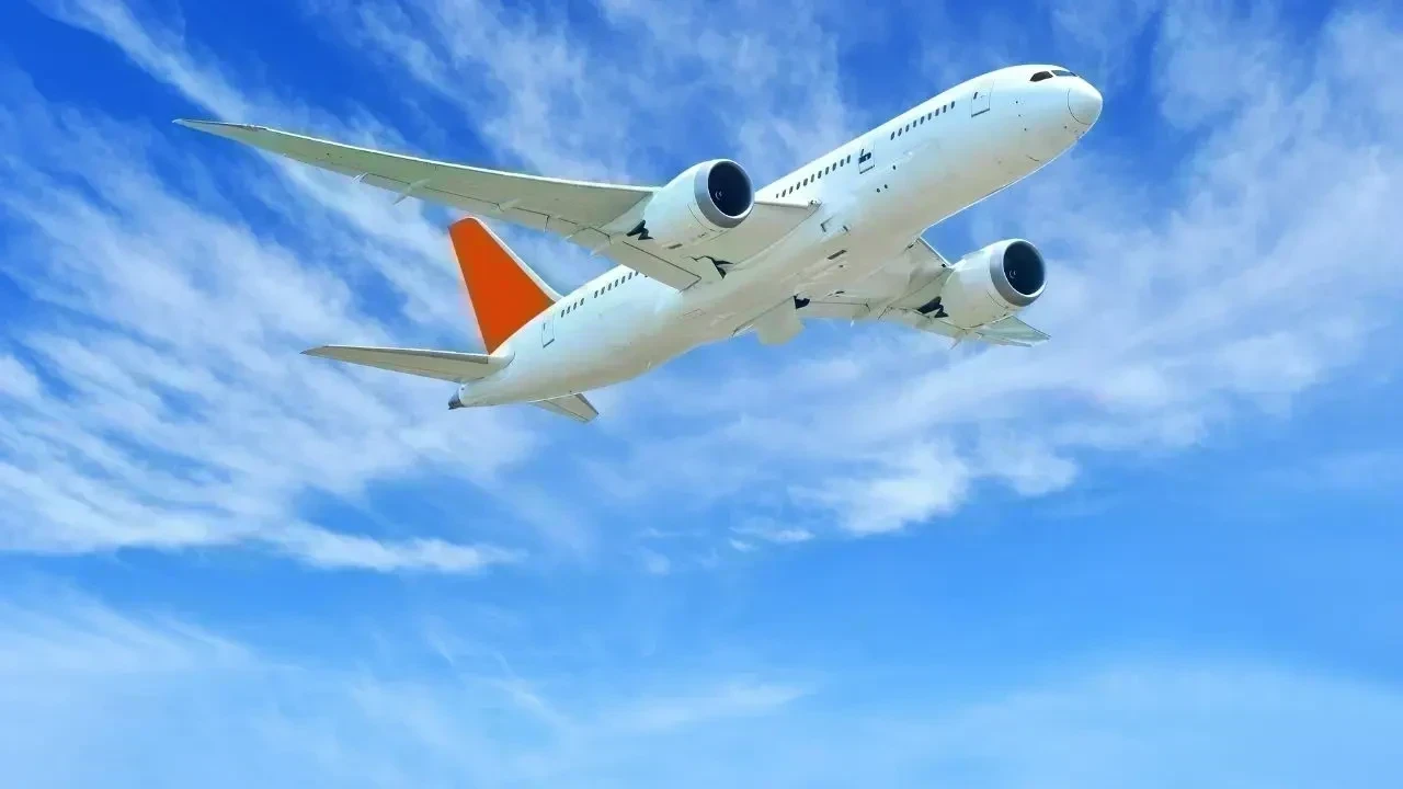 Flight Cancellations Surge as China Halts Over 900 Services to Japan Amid Taiwan Strain