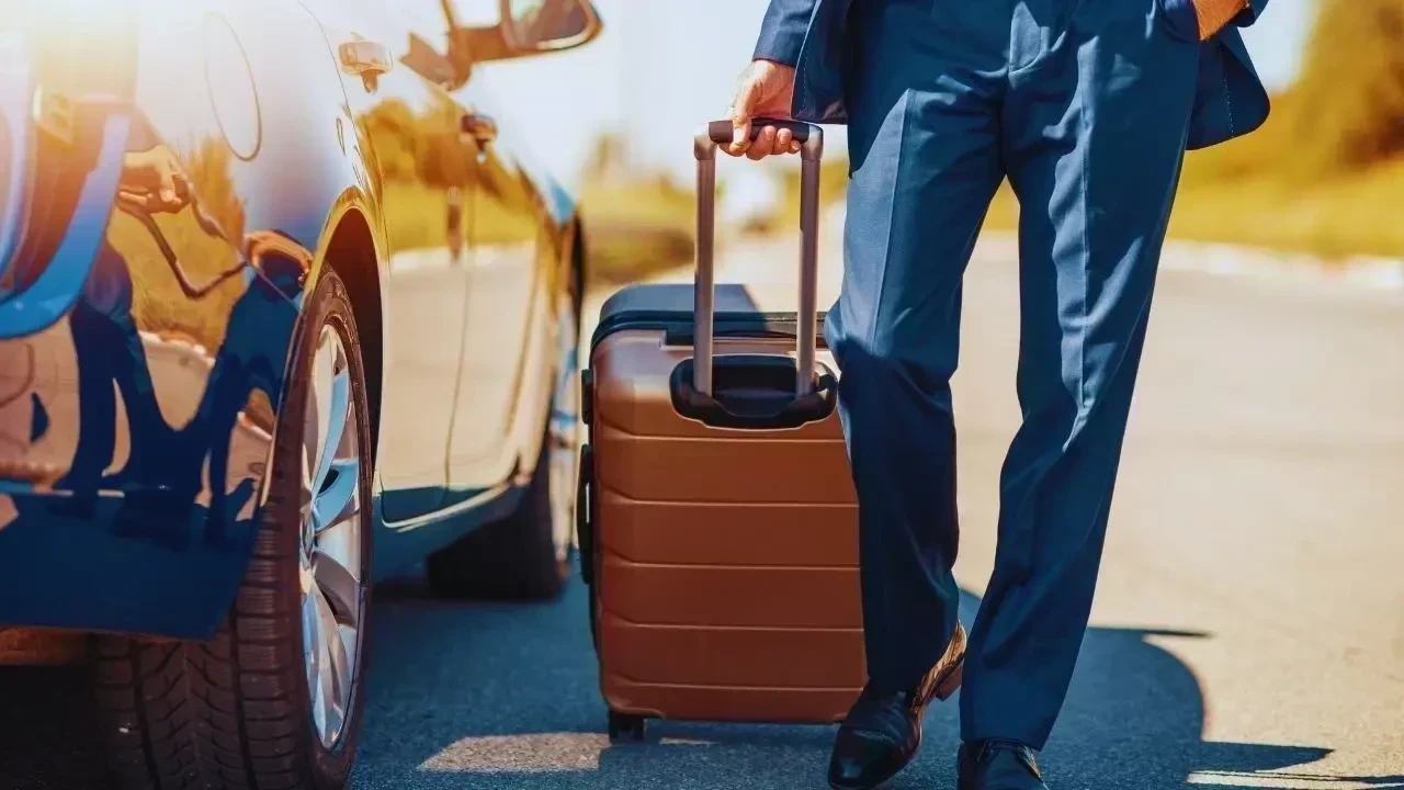 Navigating Affordable Travel to Visa-Friendly Destinations: Avoiding Unexpected Expenses