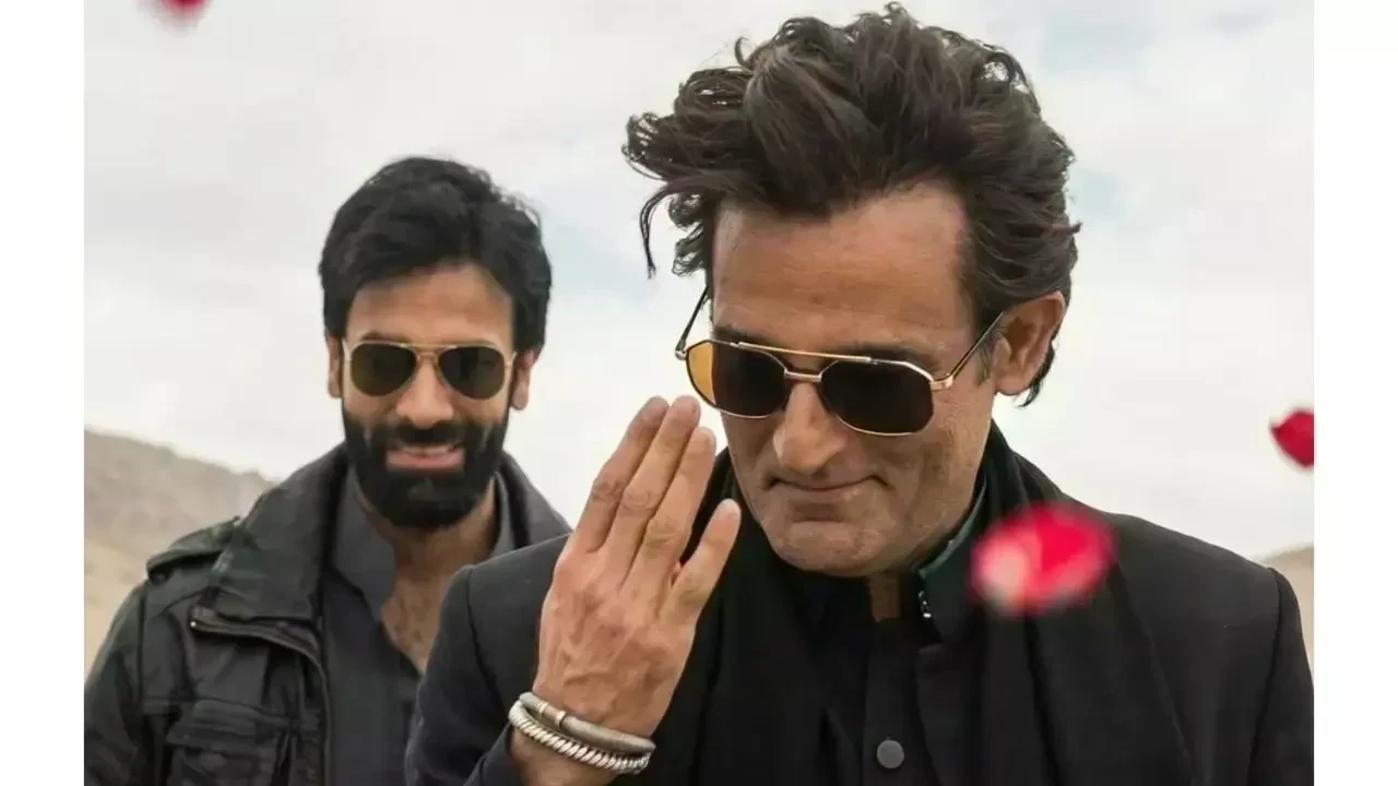 Akshaye Khanna's Gripping Role in Dhurandhar Captivates Audiences