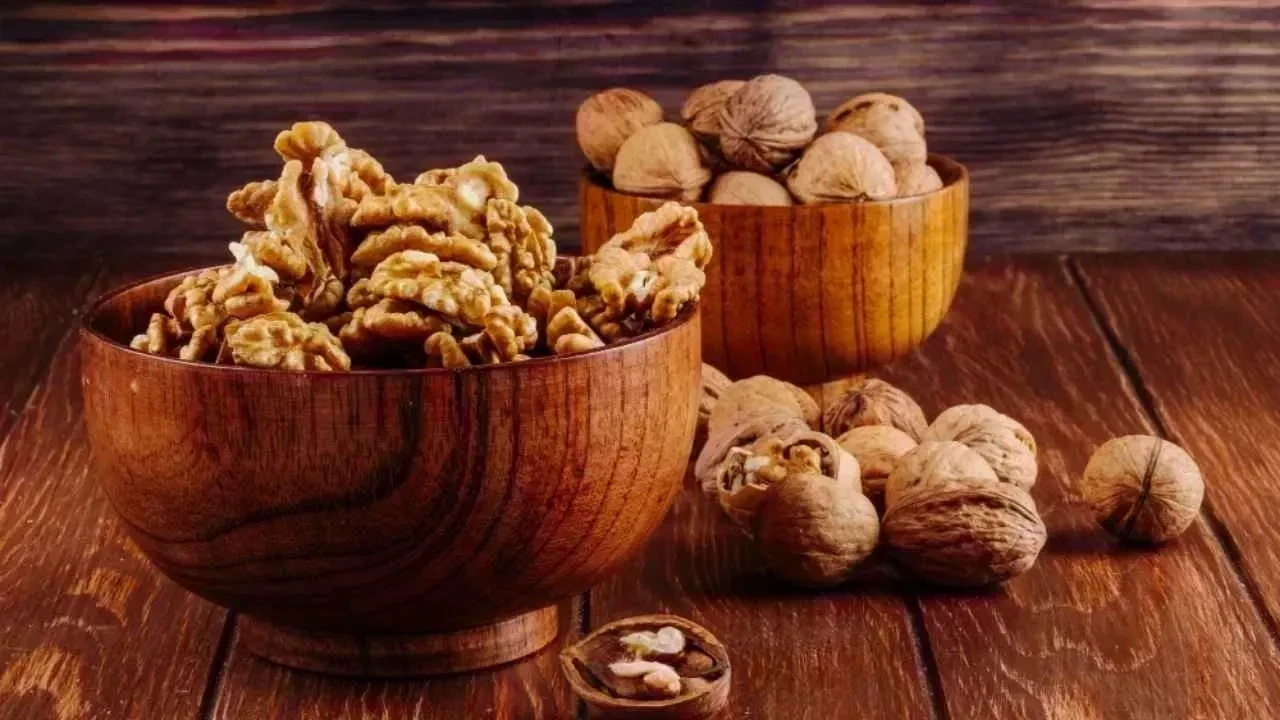 4 Foods to Pair with Walnuts for Better Omega-3 Benefits