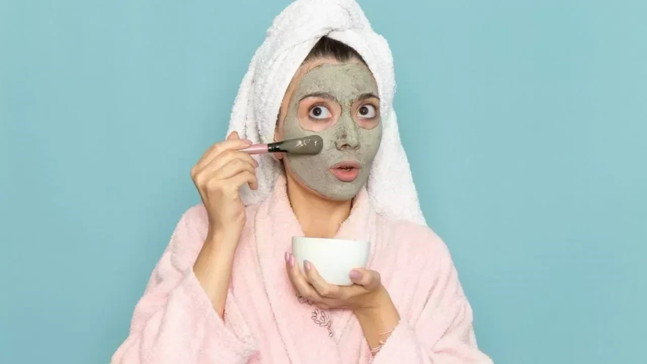 Get Rid of Dry Skin This Winter: 5-Minute Home Remedy for Glow