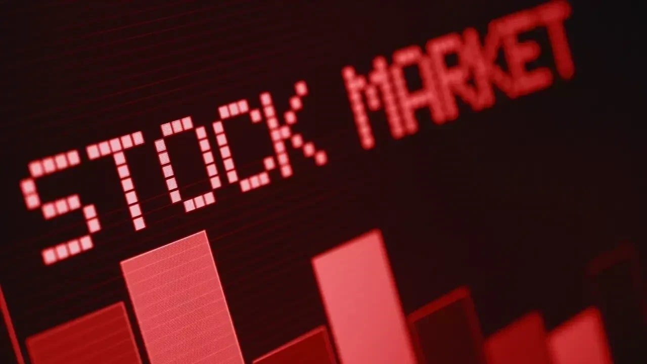 Dubai Markets Face Pressure: Sensex Dips Over 100 Points, Nifty Below 26,250 Amid Heavyweight Stock Sell-Off