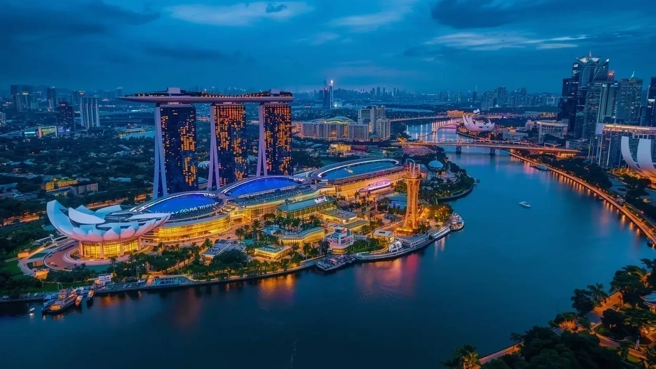 Singapore 5-Day Itinerary With Hotel Areas and Metro Guide