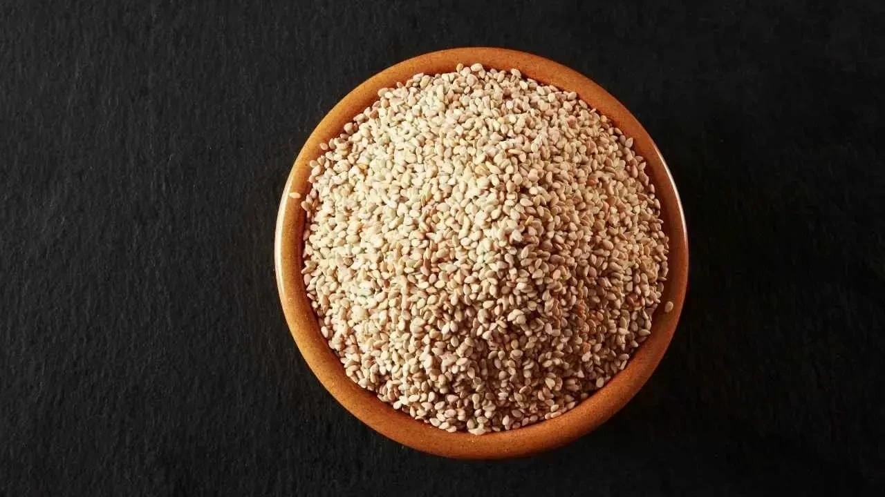 Sesame Seeds (Til) Contain More Calcium Than Milk: All Health Benefits Explained