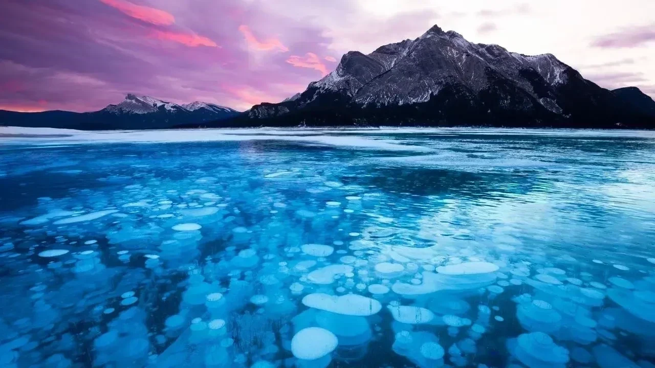 10 Unexplainable Phenomena That Challenge Science