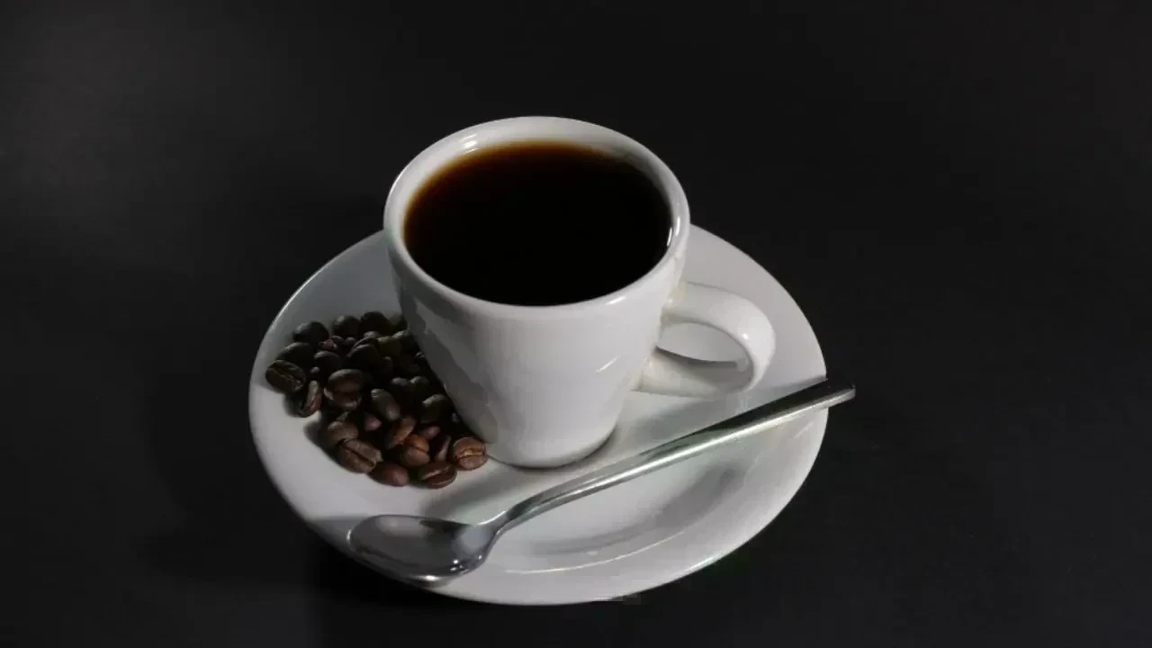 The Hidden Side Effects of Drinking Black Coffee Every Day
