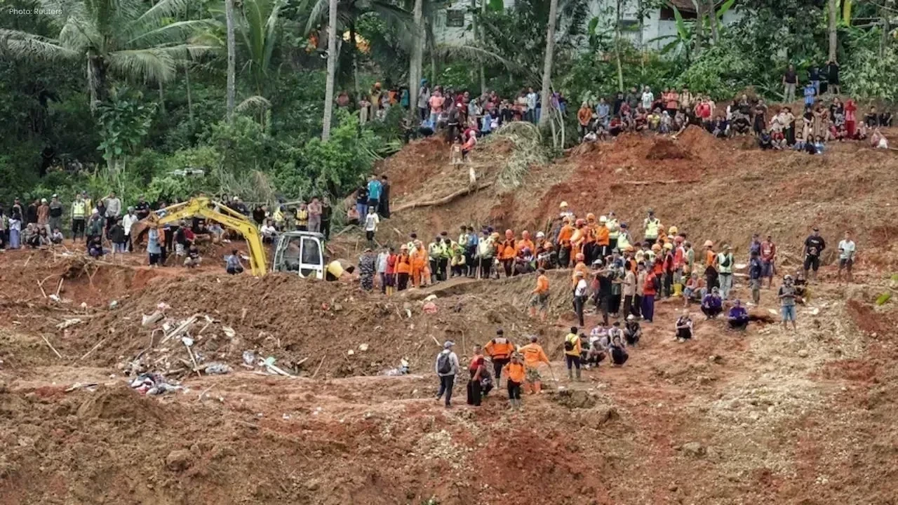 Tragic Landslide in West Java Claims 7 Lives; 82 Still Unaccounted For