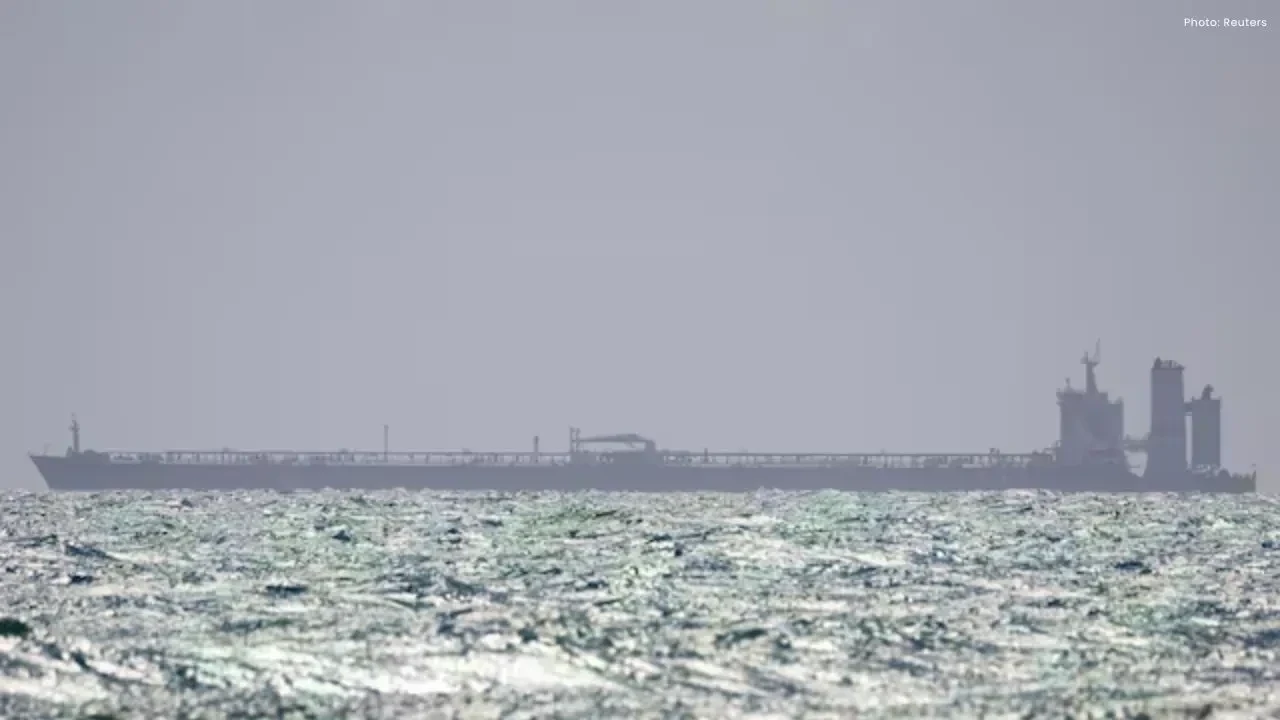 U.S. Returns Captured Oil Tanker to Venezuela, Sparking Discussion on Sanctions